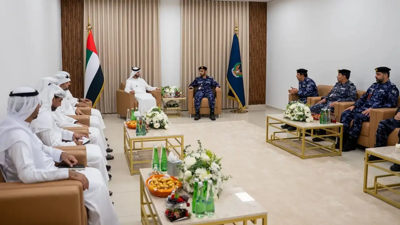 زايد بن حمد يستعرض إنجازات شرطة أم القيوين في مواجهة المخدرات